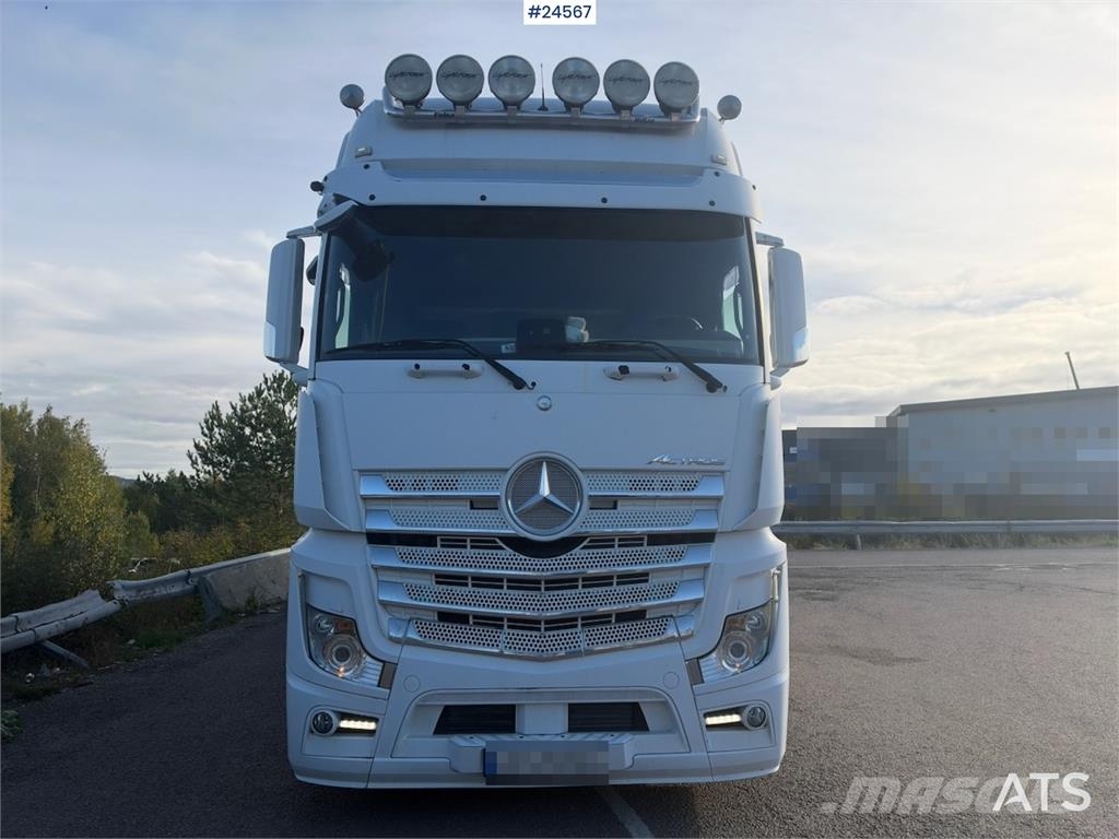 Mercedes-Benz Actros 2563 6x2 Box Truck with Full Side Opening – Skapbiler