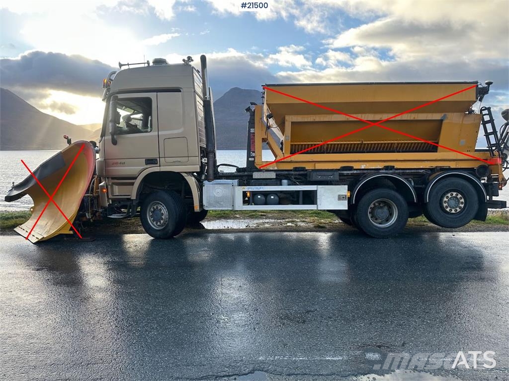 Mercedes-Benz Actros 2848 4x4+2 snow rigged hook truck. WATCH VI Sunkvežimiai su keliamuoju kabliu