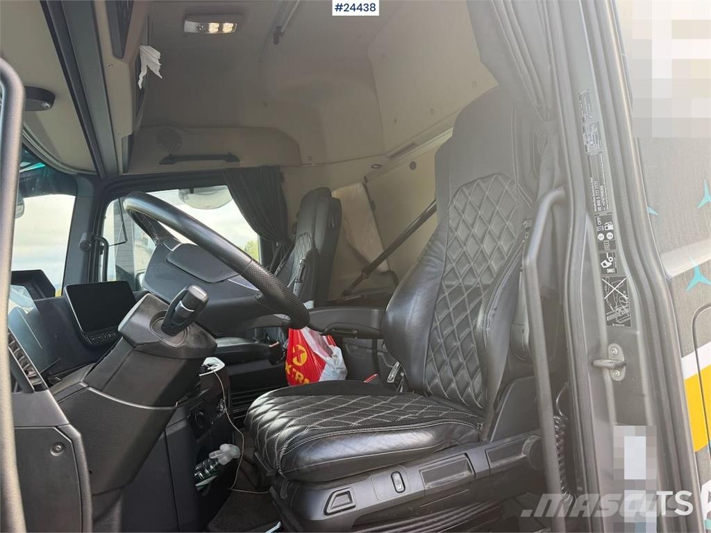 Mercedes-Benz Actros 6x4 timber truck with Epsilon M12L timber c Metsaveokid