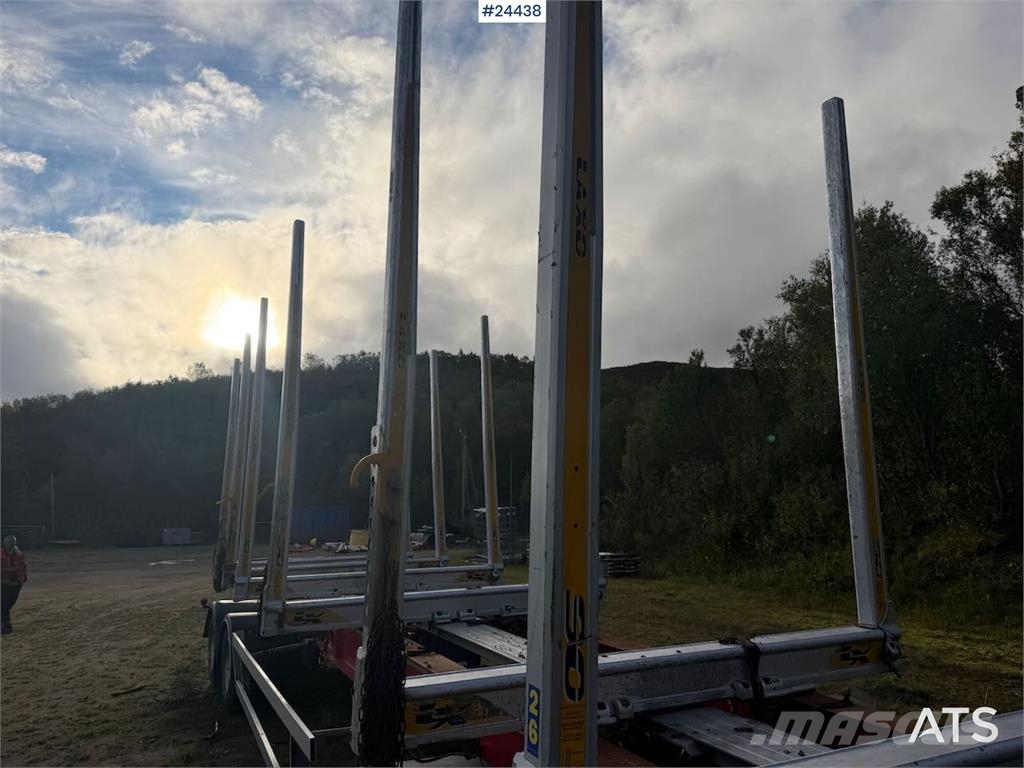 Mercedes-Benz Actros 6x4 timber truck with Epsilon M12L timber c Metsaveokid