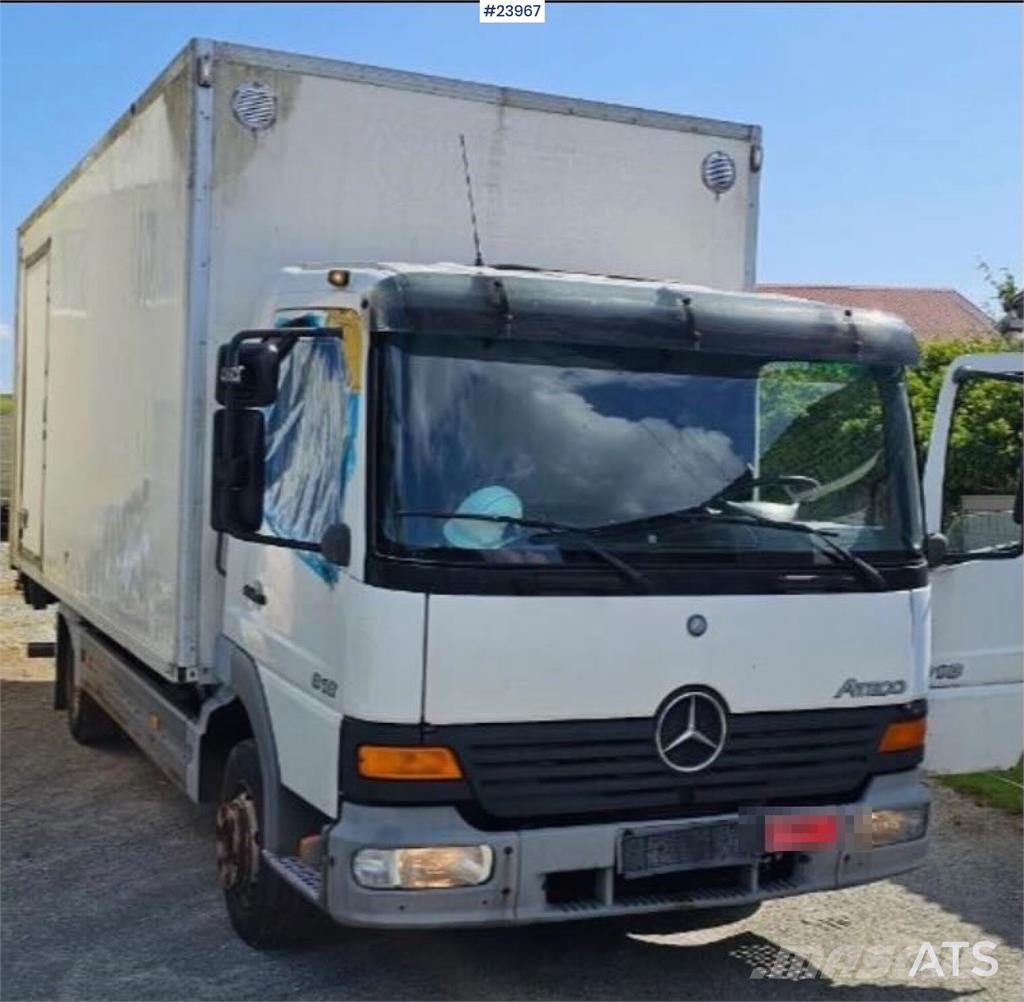 Mercedes-Benz Atego شاحنات ذات هيكل صندوقي