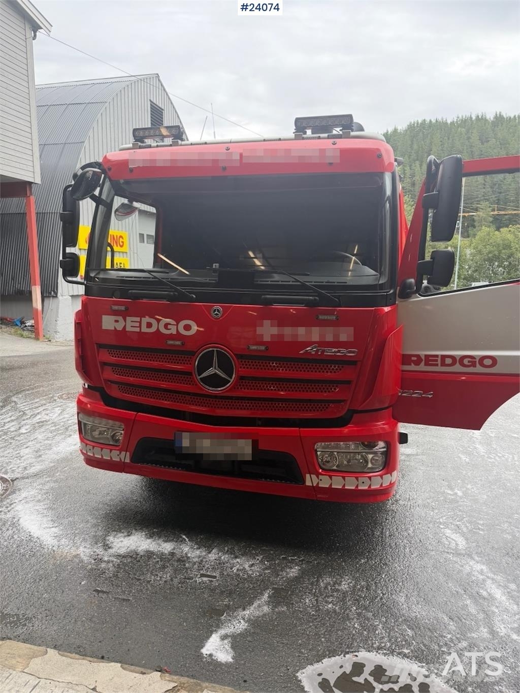 Mercedes-Benz Atego Hinausautot