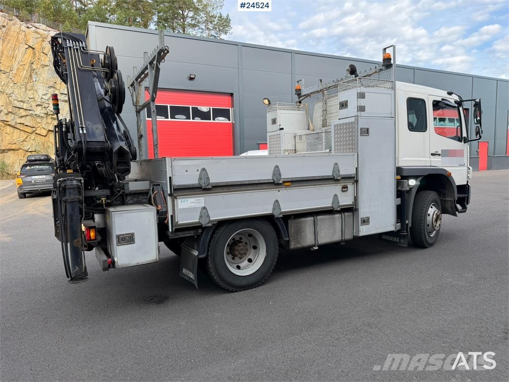 Mercedes-Benz Atego 1225 4x4, 6-seater with 10 t/m Hiab crane Truck mounted cranes