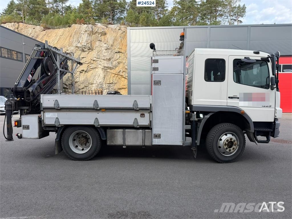 Mercedes-Benz Atego 1225 4x4, 6-seater with 10 t/m Hiab crane Truck mounted cranes