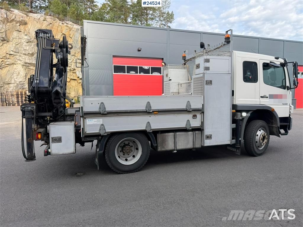 Mercedes-Benz Atego 1225 4x4, 6-seater with 10 t/m Hiab crane Truck mounted cranes