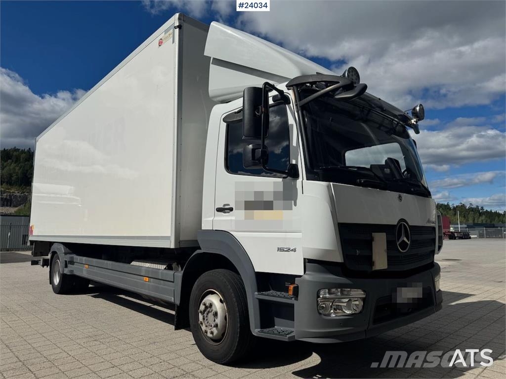 Mercedes-Benz Atego 1524 Camiones caja cerrada