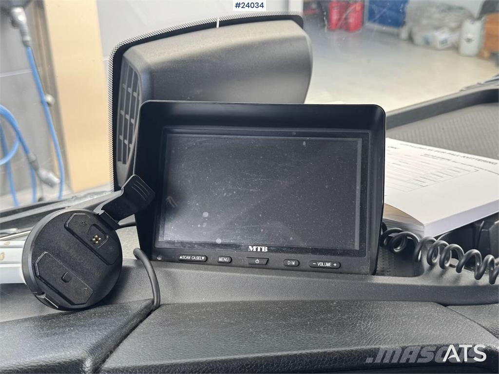 Mercedes-Benz Atego 1524 Camiones caja cerrada