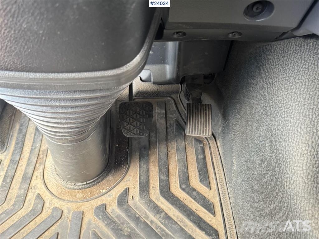Mercedes-Benz Atego 1524 Camiones caja cerrada