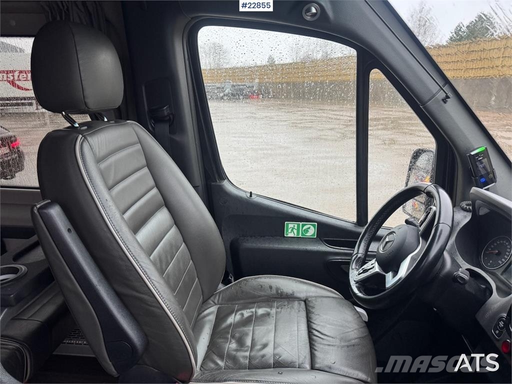 Mercedes-Benz Atlas Sprinter 519 CDI Minibus – 17 seats – 258,00 미니 버스