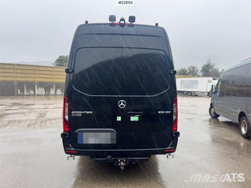 Mercedes-Benz Atlas Sprinter 519 CDI Minibus – 17 seats – 258,00 미니 버스