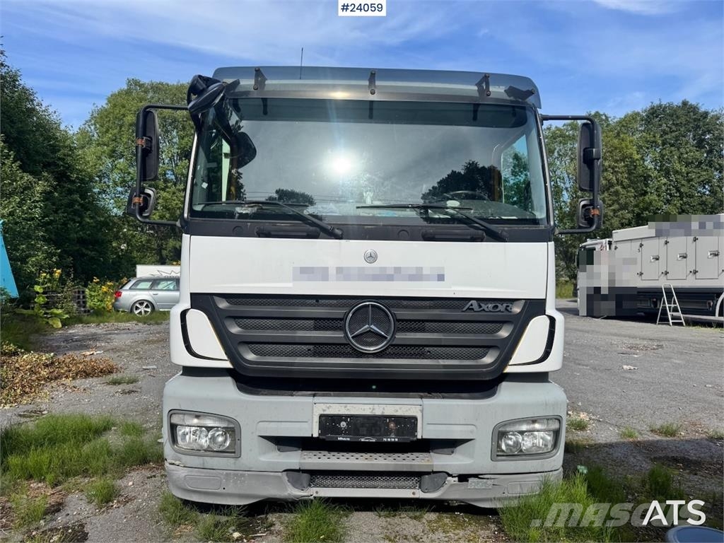 Mercedes-Benz Axor Fish Truck (Box Truck) شاحنات ذات هيكل صندوقي