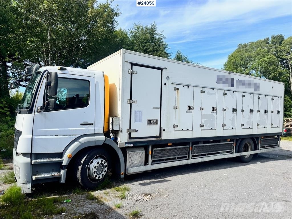 Mercedes-Benz Axor Fish Truck (Box Truck) شاحنات ذات هيكل صندوقي