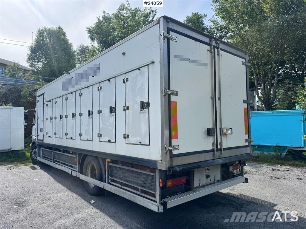 Mercedes-Benz Axor Fish Truck (Box Truck) شاحنات ذات هيكل صندوقي