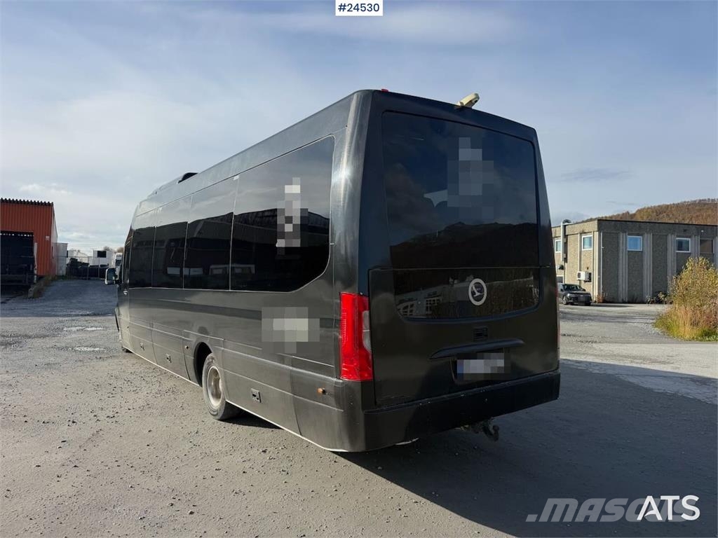 Mercedes-Benz Cento Bus Evolve with 31+1+1 seats and two sets of Mini buses