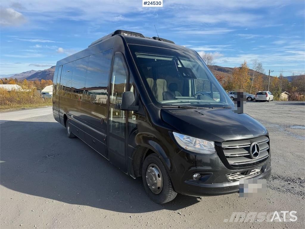 Mercedes-Benz Cento Bus Evolve with 31+1+1 seats and two sets of Mini buses