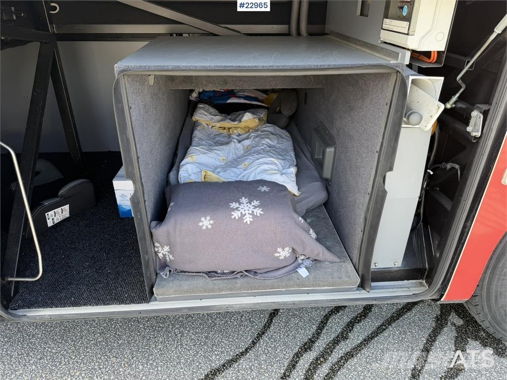 Mercedes-Benz MB E15 RHD coach with seating for 49+1+1 其他巴士