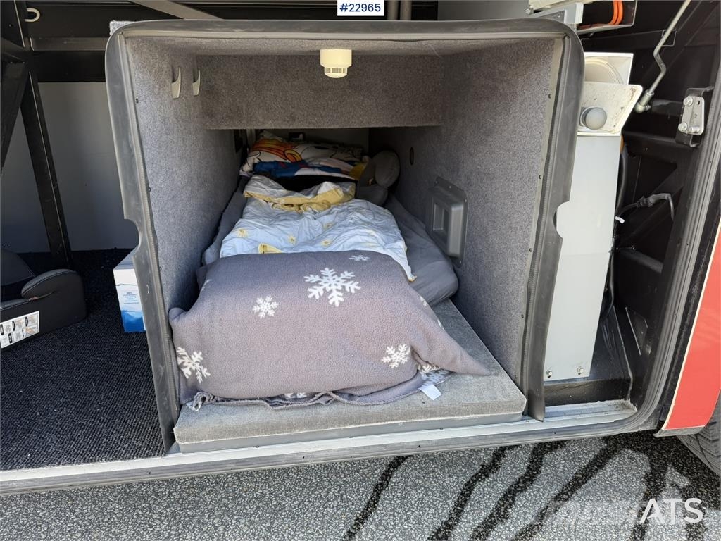 Mercedes-Benz MB E15 RHD coach with seating for 49+1+1 其他巴士