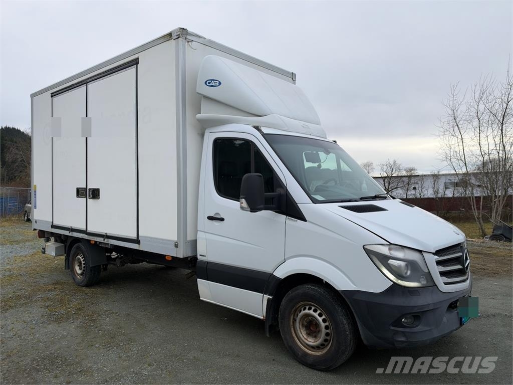 Mercedes-Benz Sprinter شاحنات ذات هيكل صندوقي