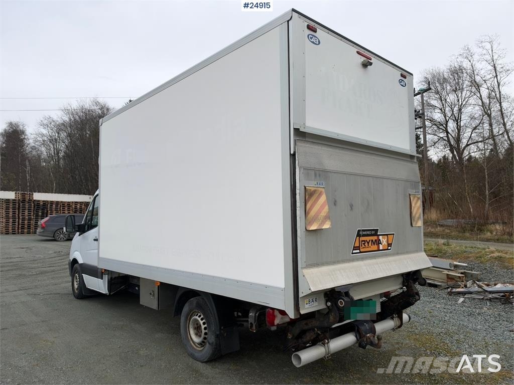 Mercedes-Benz Sprinter شاحنات ذات هيكل صندوقي