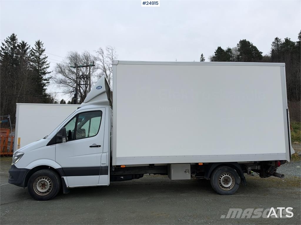 Mercedes-Benz Sprinter شاحنات ذات هيكل صندوقي