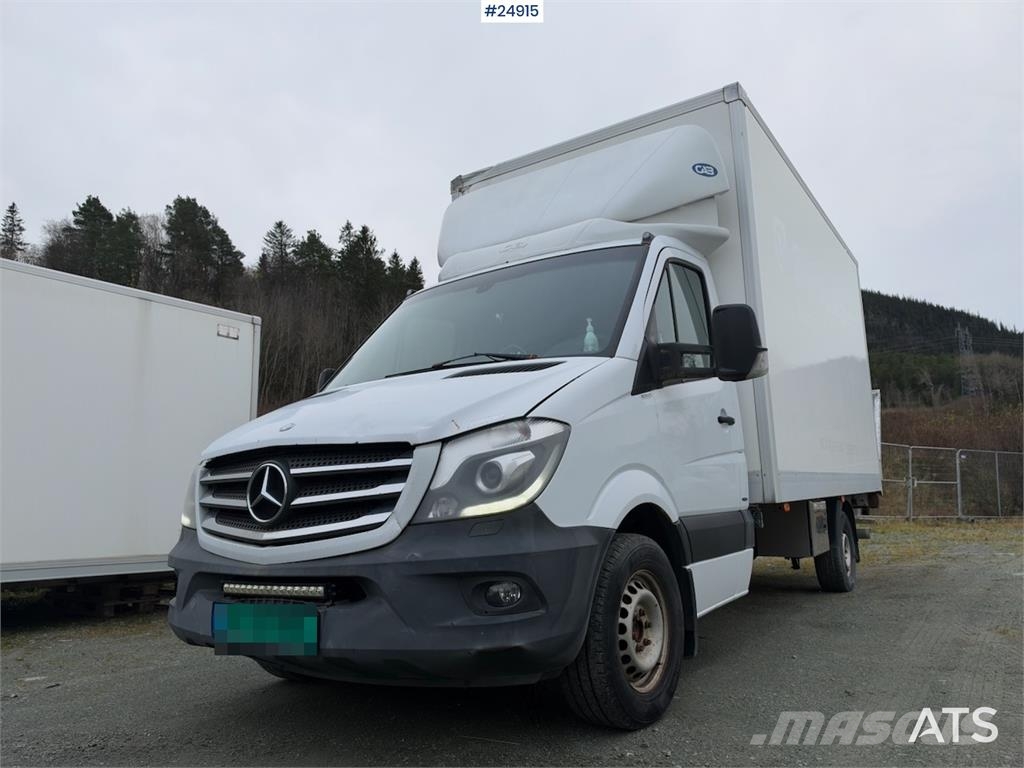 Mercedes-Benz Sprinter شاحنات ذات هيكل صندوقي