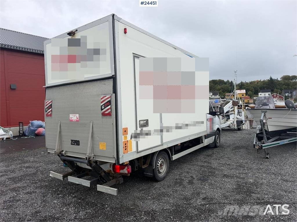 Mercedes-Benz Sprinter 316 CDI box truck with tail lift and two  Camion Fourgon