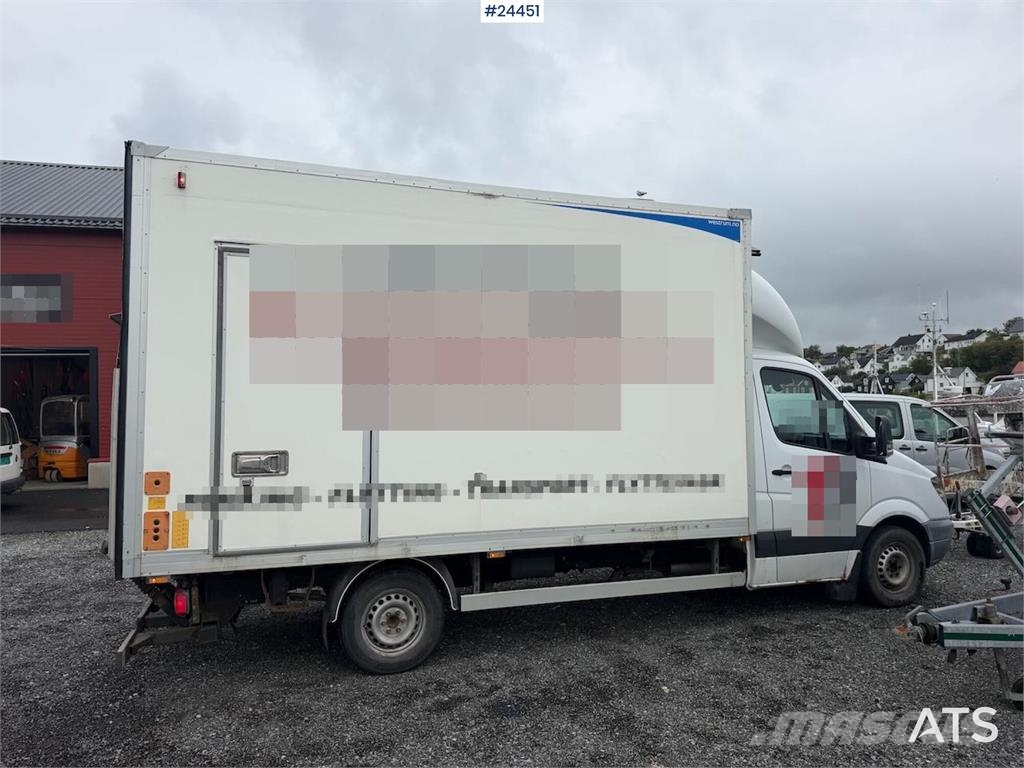 Mercedes-Benz Sprinter 316 CDI box truck with tail lift and two  Camion Fourgon