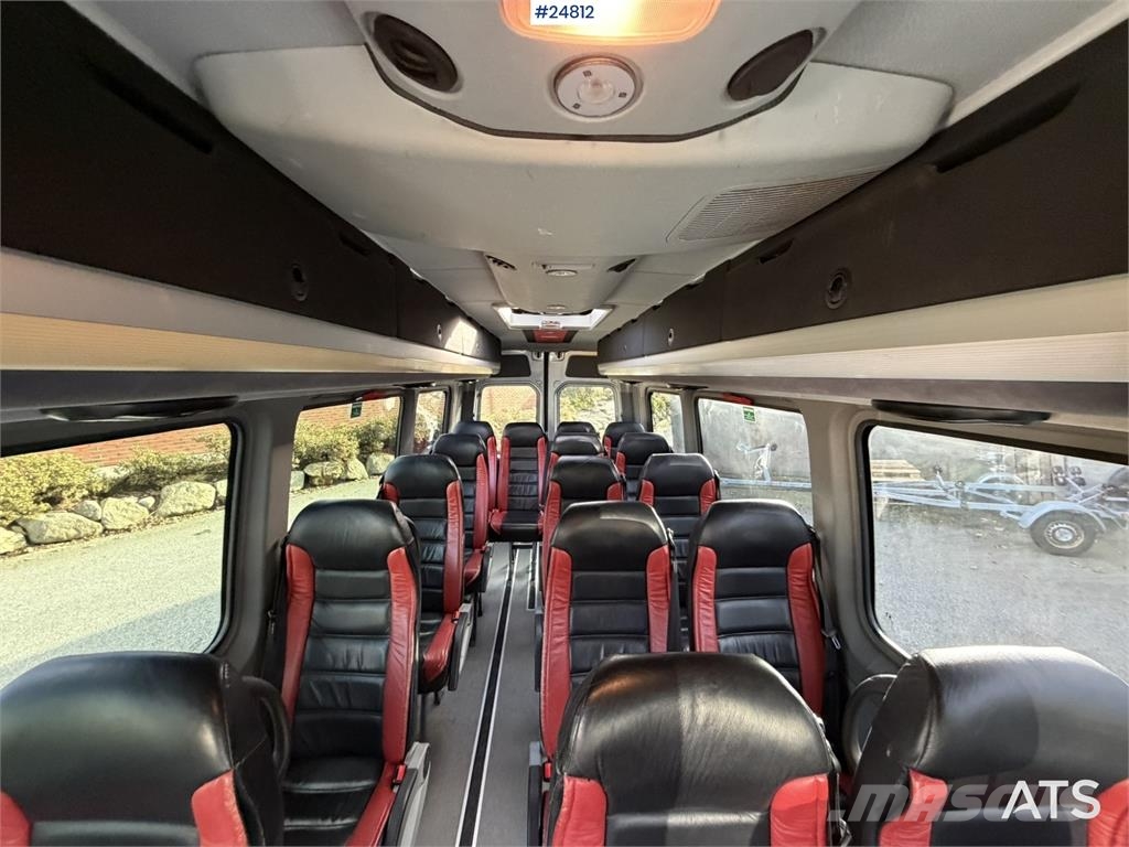 Mercedes-Benz Sprinter 319 CDI Minibus with 16+1 Seats Minibusser