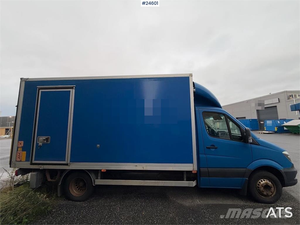 Mercedes-Benz Sprinter 4x2 Box truck – 3-temperature refrigerati Skapbiler