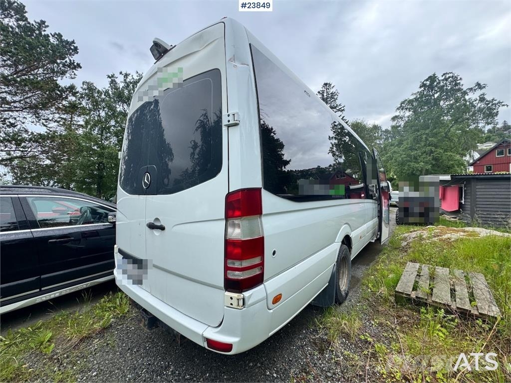 Mercedes-Benz Sprinter 516 Minibus – 17 Seats Mikroautobusai
