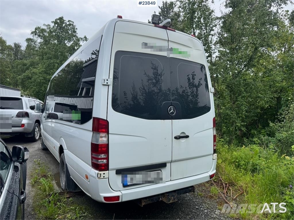 Mercedes-Benz Sprinter 516 Minibus – 17 Seats Mikroautobusai