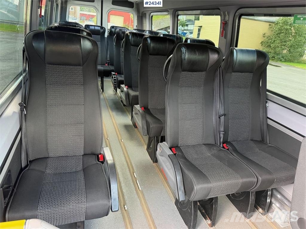 Mercedes-Benz Sprinter 516 w/ 16+1 and approved for two wheelcha Mini-bus