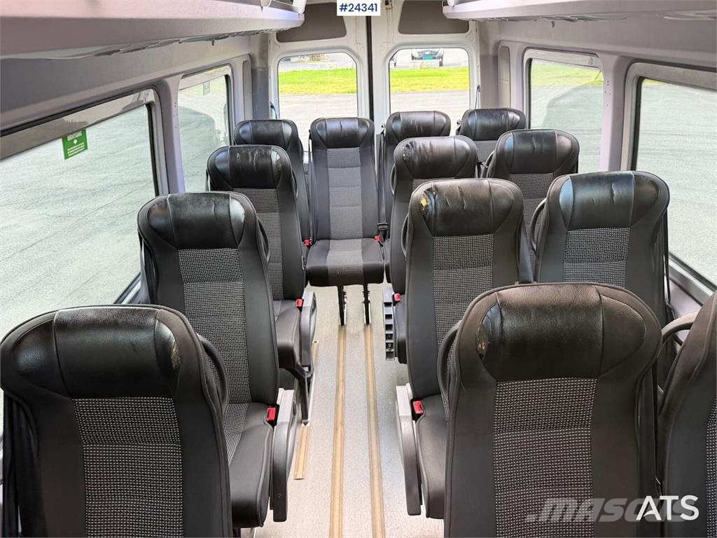 Mercedes-Benz Sprinter 516 w/ 16+1 and approved for two wheelcha Mini-bus