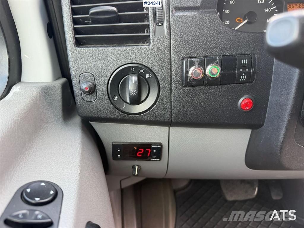 Mercedes-Benz Sprinter 516 w/ 16+1 and approved for two wheelcha Mini-bus