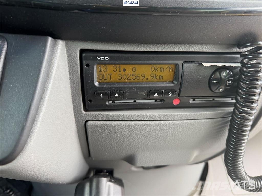 Mercedes-Benz Sprinter 516 w/ 16+1 and approved for two wheelcha Mini-bus