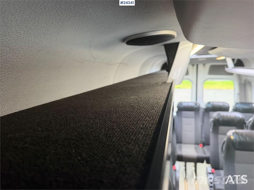 Mercedes-Benz Sprinter 516 w/ 16+1 and approved for two wheelcha Mini-bus