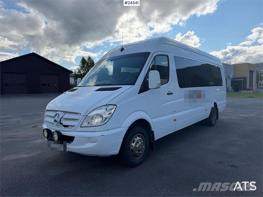 Mercedes-Benz Sprinter 516 w/ 16+1 and approved for two wheelcha Mini-bus