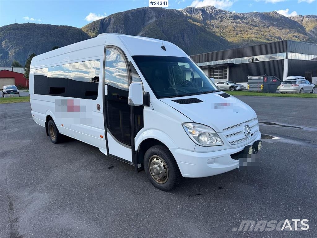 Mercedes-Benz Sprinter 516 w/ 16+1 and approved for two wheelcha Mini-bus