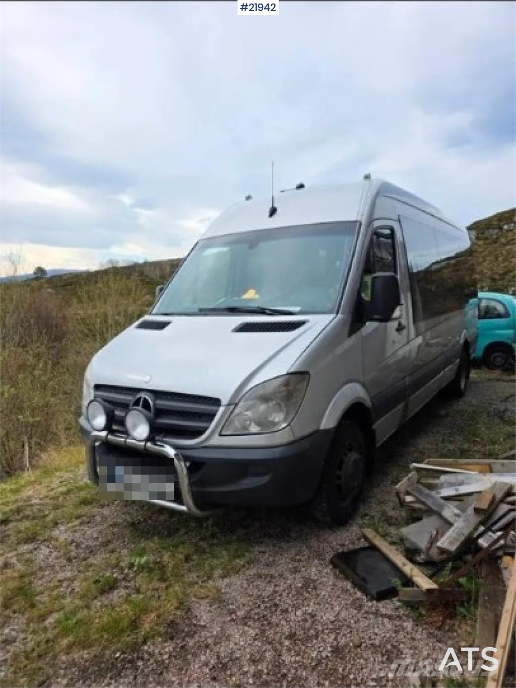 Mercedes-Benz Sprinter 518 w/ 17 seats. Eu-approved. Minibusse