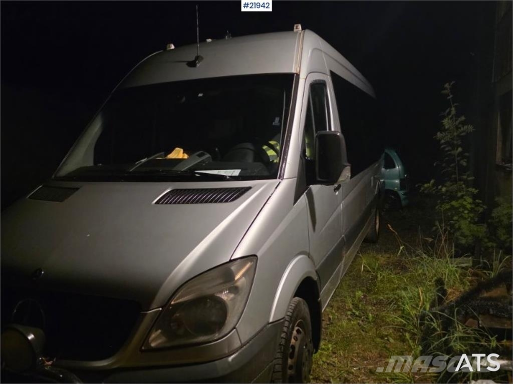 Mercedes-Benz Sprinter 518 w/ 17 seats. Eu-approved. Minibusse