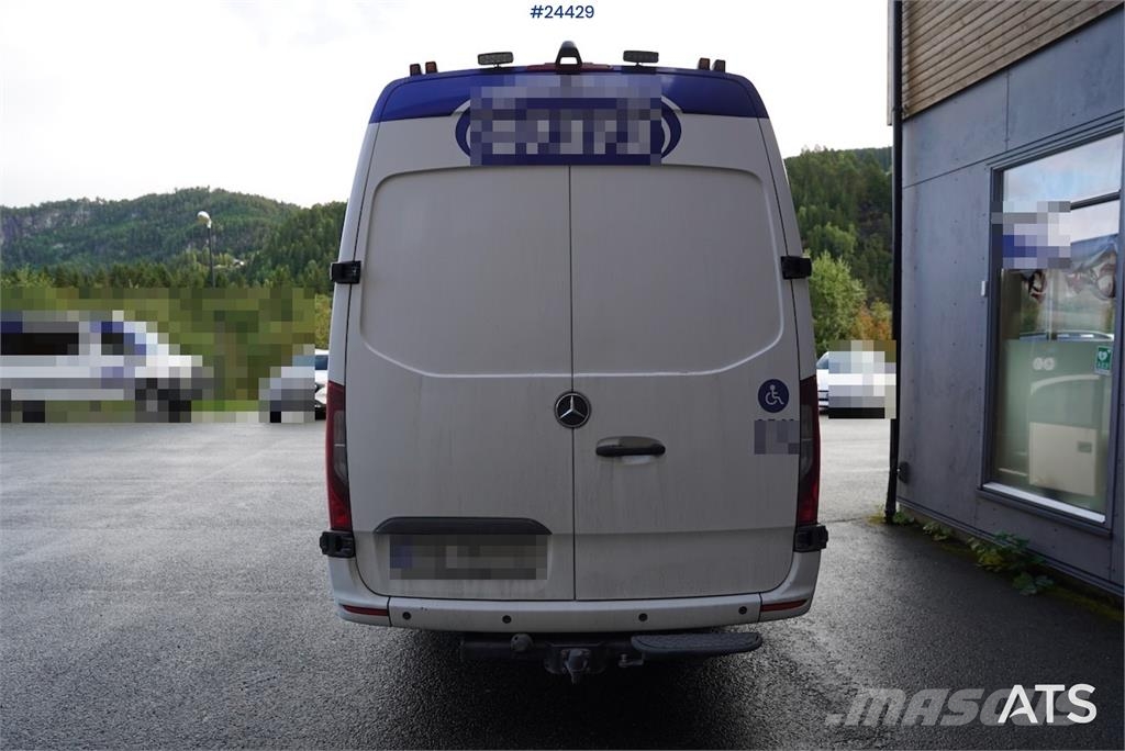 Mercedes-Benz Sprinter 519 CDI – Model – 17+2 Seats with Wheelch 미니 버스