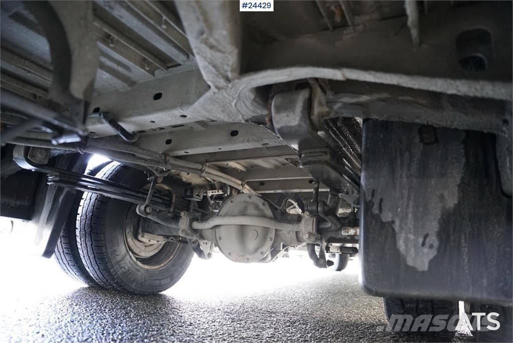 Mercedes-Benz Sprinter 519 CDI – Model – 17+2 Seats with Wheelch 미니 버스