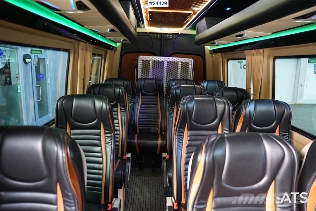 Mercedes-Benz Sprinter 519 CDI – Model – 17+2 Seats with Wheelch 미니 버스