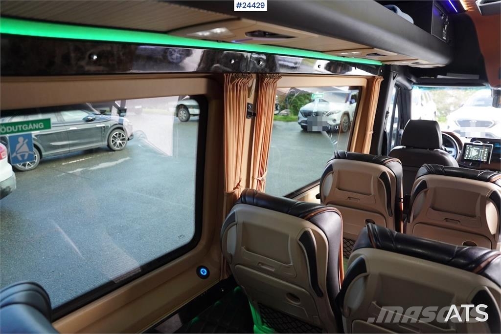 Mercedes-Benz Sprinter 519 CDI – Model – 17+2 Seats with Wheelch 미니 버스