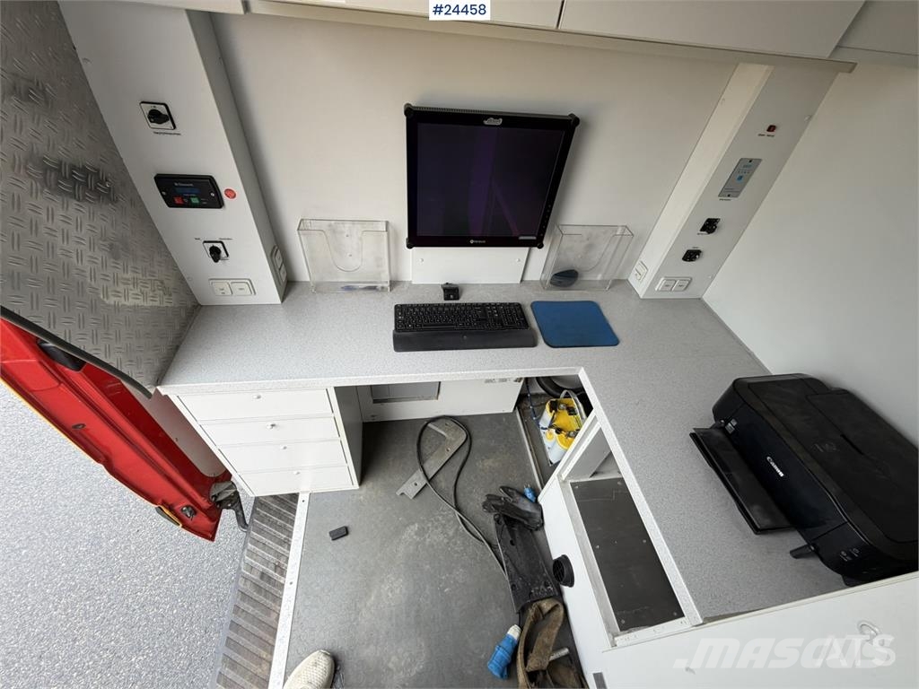 Mercedes-Benz sprinter 519 CDI van Панельні фургони