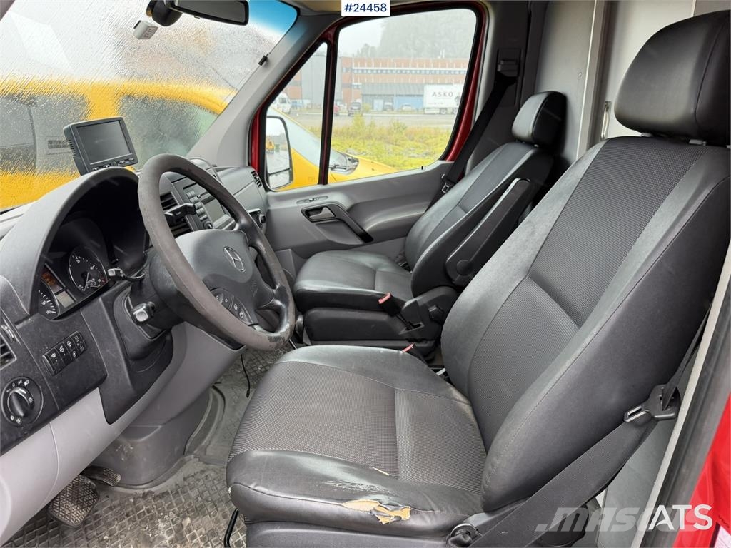 Mercedes-Benz sprinter 519 CDI van Панельні фургони