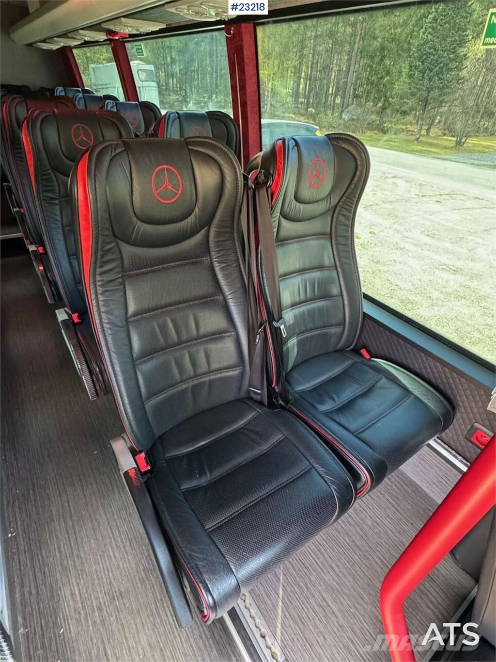 Mercedes-Benz Sprinter 519 Minibus – 21 seats – Two sets of tire 미니 버스