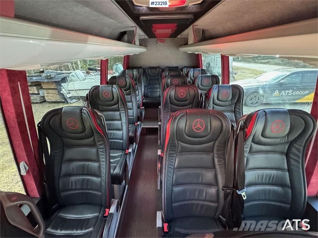 Mercedes-Benz Sprinter 519 Minibus – 21 seats – Two sets of tire 미니 버스