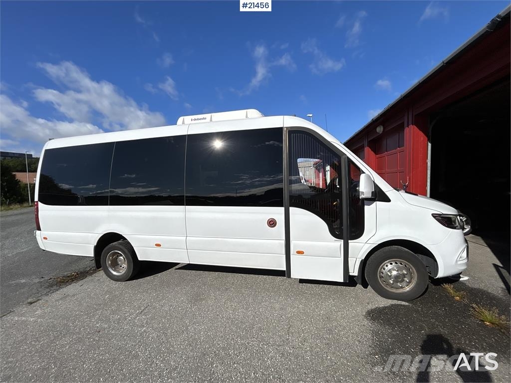 Mercedes-Benz Sprinter 519 w/ 16+1 seats and 3 wheelchair users Mini buses