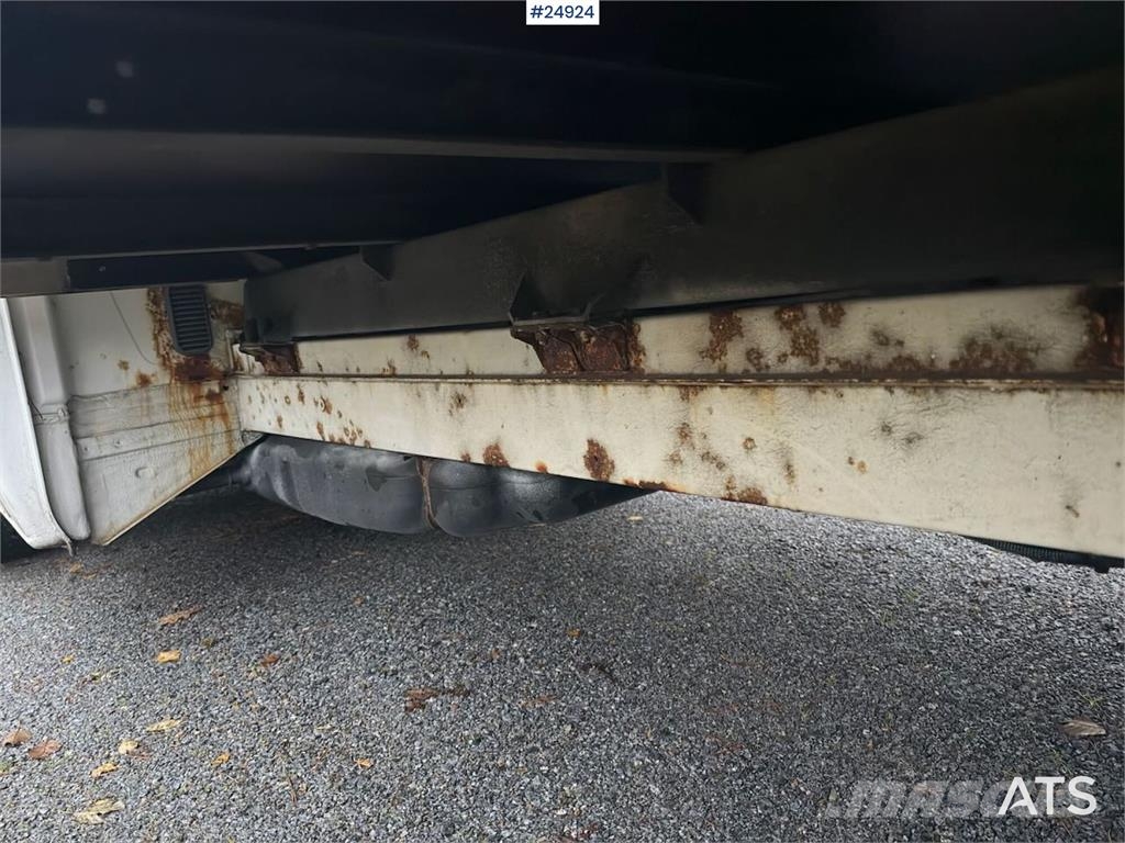 Mercedes-Benz Sprinter 8-pallet box truck – Engine replaced Box trucks